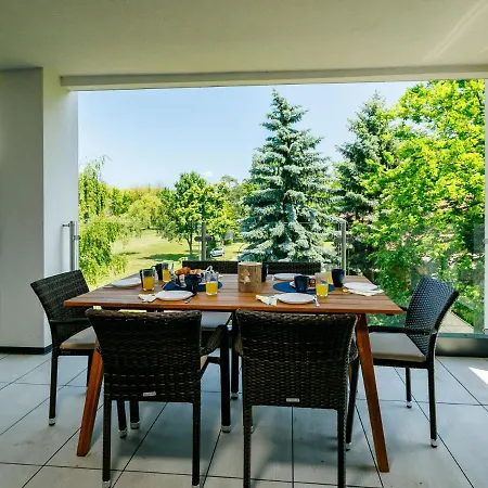 Apartment Free Beach Apartment Balatonszemes