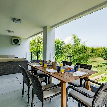 Апартаменты Apartment Free Beach *